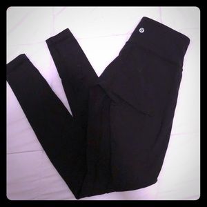 LuLu Lemon black athletic leggings- NWT!